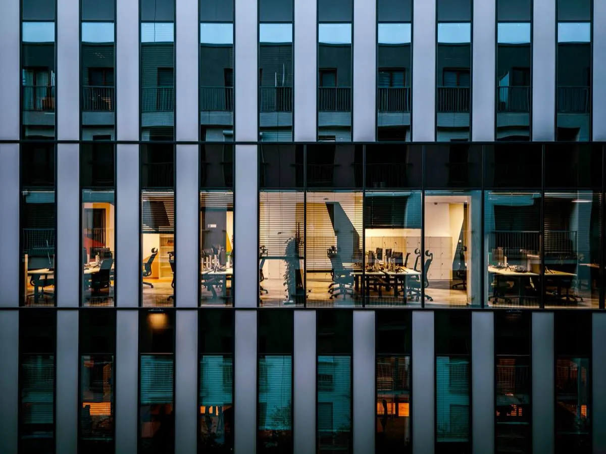 Commercial Storefront & Transom Glass in Santa Ana, CA